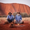 ノーザンテリトリー、ウルル・カタジュタ国立公園、ウルル・先住民アボリジニ文化ツアー、 © Tourism Australia